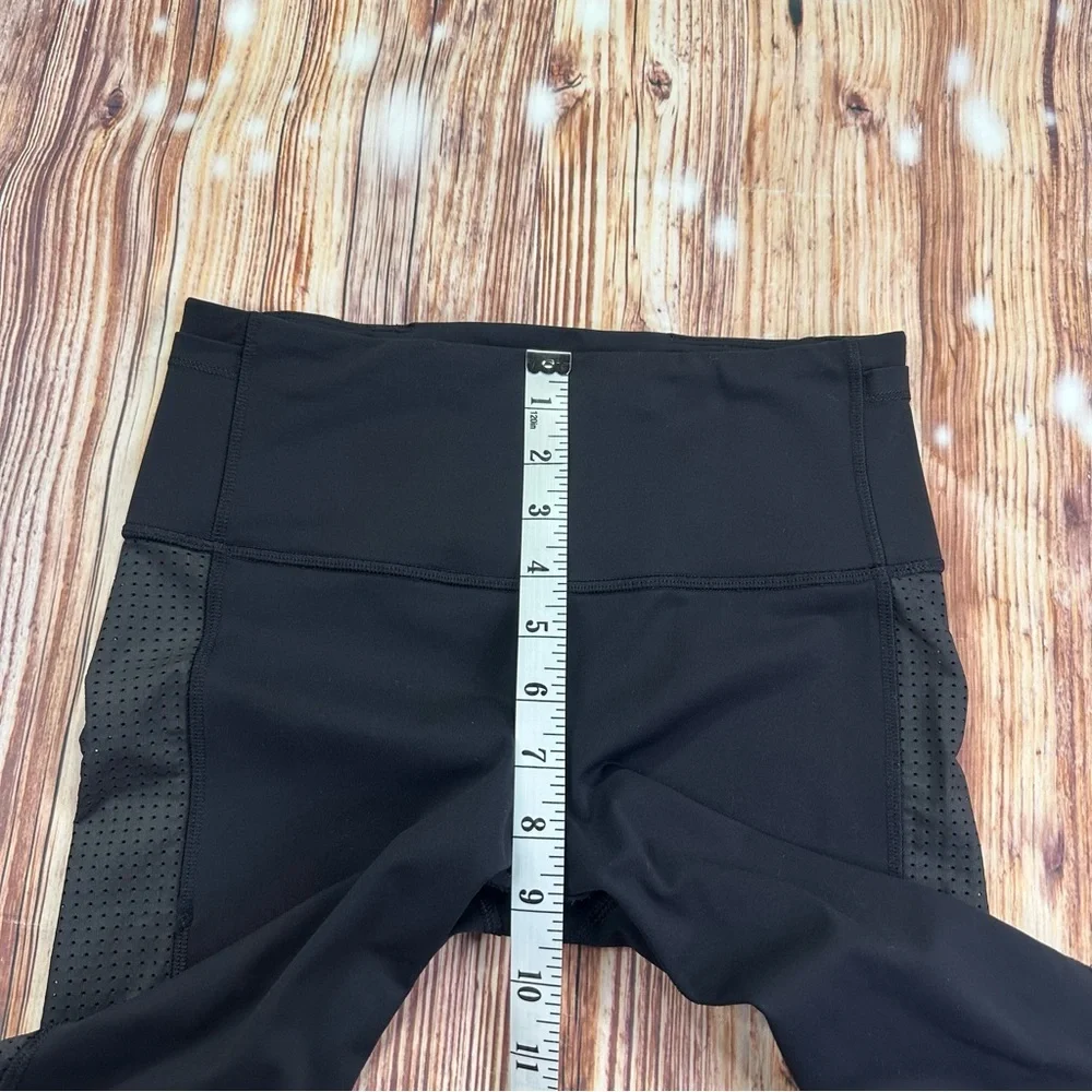 Lululemon Leggings Womens  Cropped Mesh Panel Run Yoga Gym Workout Athletic Sz 4
